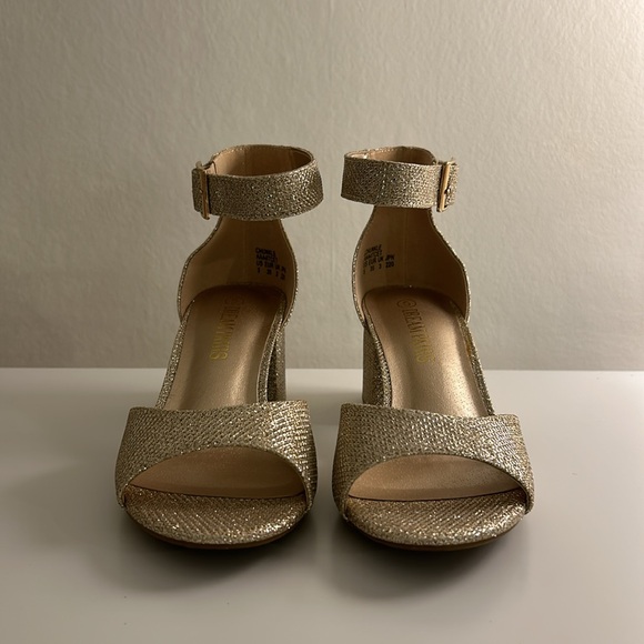 Gold Glitter Heels || Women’s Size 5 - Picture 3 of 4